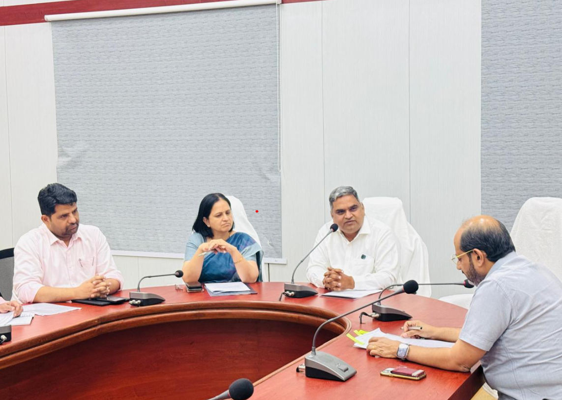 सहकारिता मंत्री की अध्यक्षता में उच्च स्तरीय बैठक